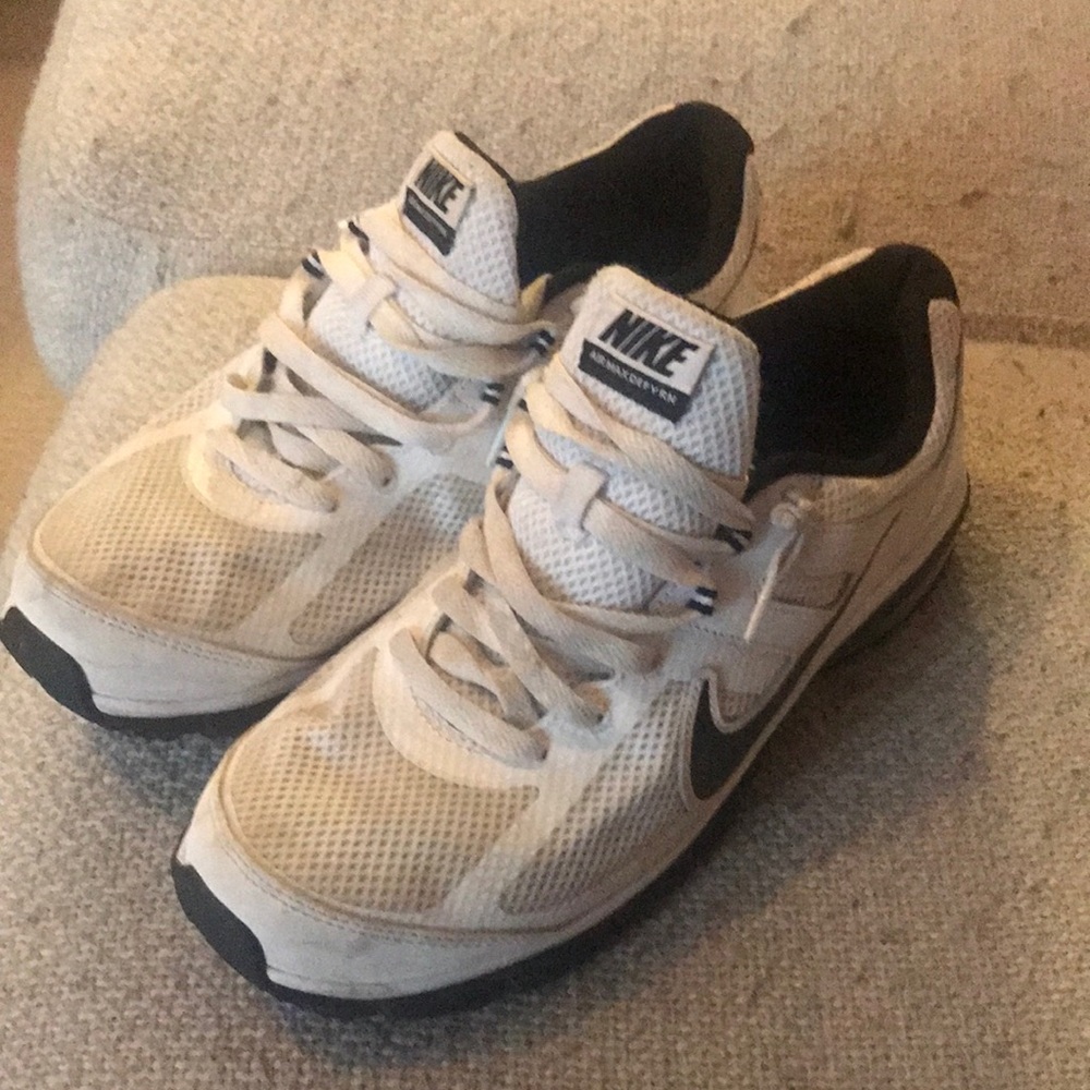Nike Air Max Mens shoes size 10.5